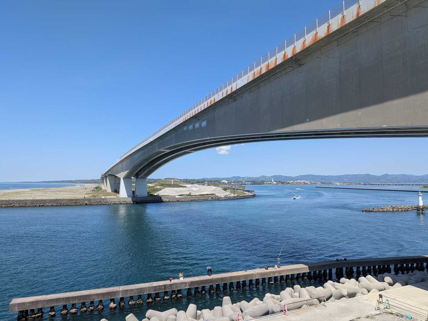 休日のマイルーティン｜弁天島の海辺で「太陽」と「潮風」を浴びるお散歩